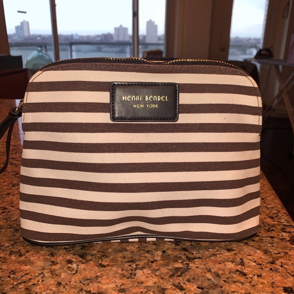 Signature Henri Bendel canvas bag clutch striped